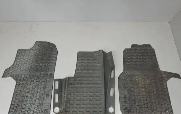 Volkswagen Crafter Car floor mat set 7C1061502