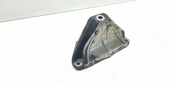 BMW 5 GT F07 Engine mounting bracket