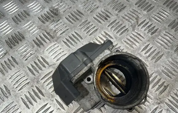 Skoda Octavia Mk2 (1Z) Throttle valve 03G128063G