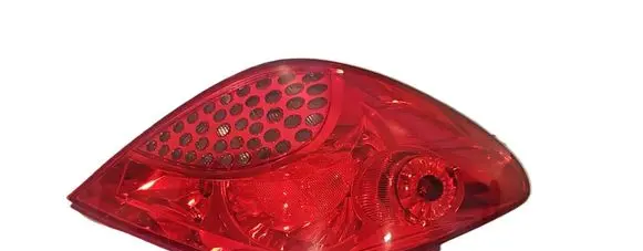 Peugeot 207 Rear/tail lights 