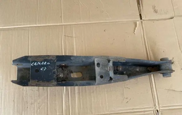 Chevrolet Camaro Rear upper control arm/wishbone 22743327