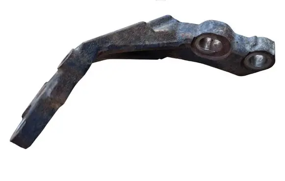 Engine mounting bracket
