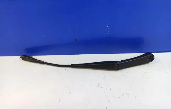 Saab 9-3 Ver1 Windshield/front glass wiper blade 12778384 12770119