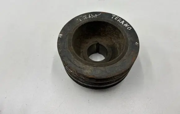 Nissan Terrano Crankshaft pulley