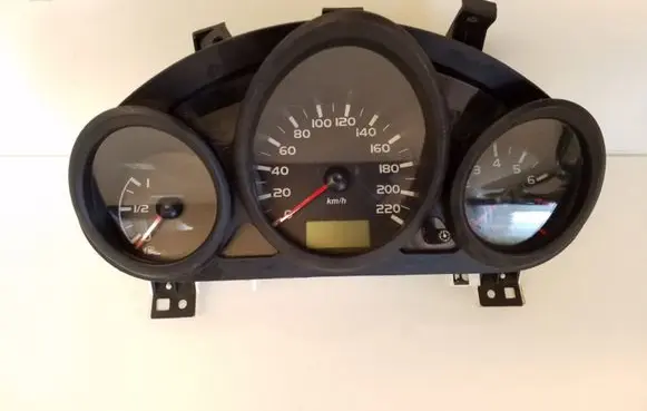 Mitsubishi Colt Speedometer (instrument cluster) MN148888 MM0038007 A2005060107