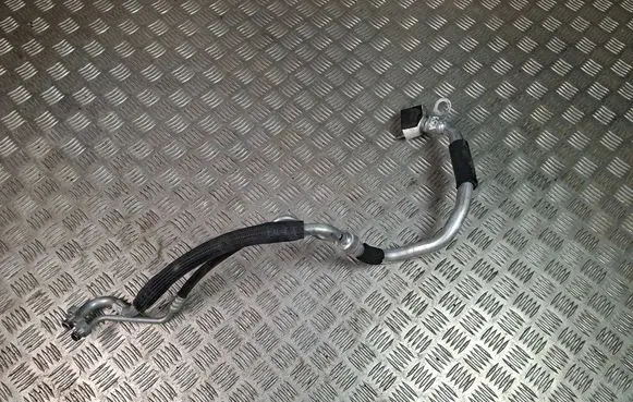 Mercedes-Benz C W204 Air conditioning (A/C) pipe/hose A2048305915