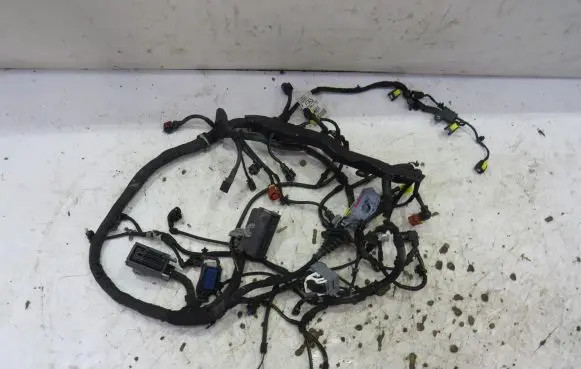 Opel Astra K Engine installation wiring loom 39047653