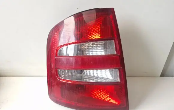 Skoda Fabia Mk1 (6Y) Rear/tail lights 6Y945095E