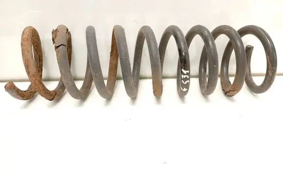 Ford Kuga I Rear coil spring