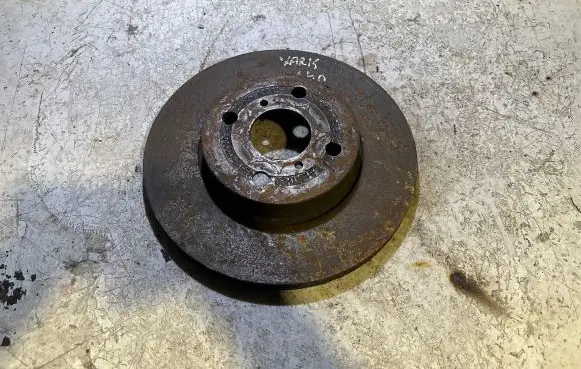 Toyota Yaris Front brake disc