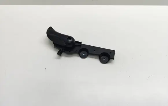 BMW 5 E60 E61 Engine bonnet (hood) release handle 7052579 51437052579 22339910