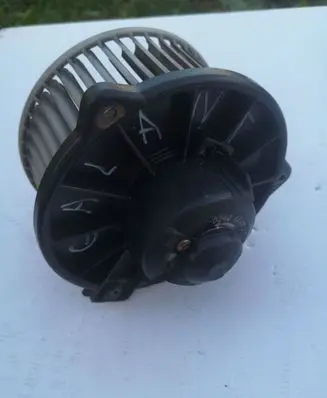 Mitsubishi Galant Heater fan/blower 194000