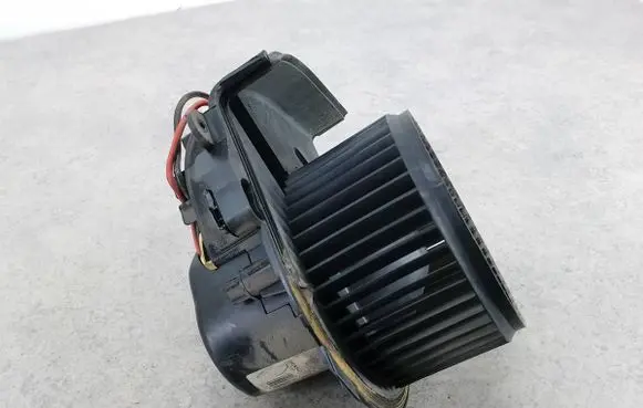 Peugeot Expert Heater fan/blower 1498378080
