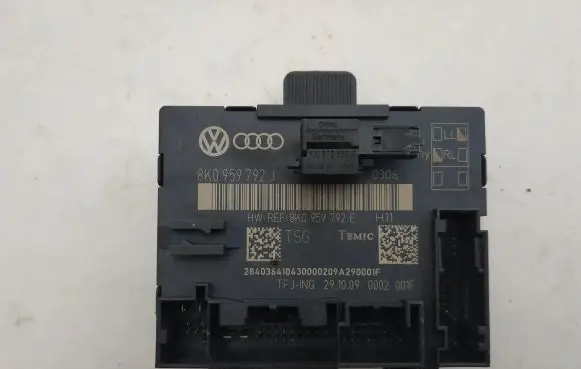 Audi A4 S4 B8 8K Door control unit/module 8K0959792J