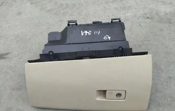 Volvo S80 Glove box 30676278