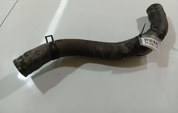 Toyota Avensis Verso Engine coolant pipe/hose 