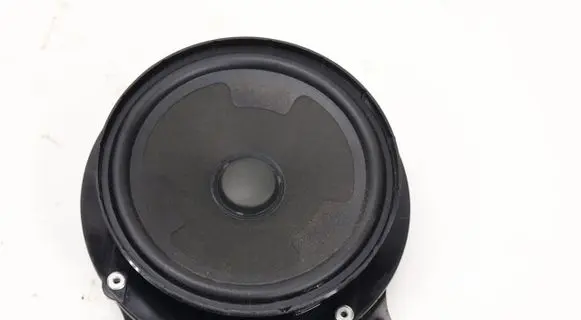 Volkswagen Touran III Front door speaker 5TA035453