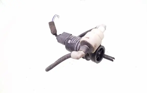 Opel Insignia A Windscreen/windshield washer pump 13250357