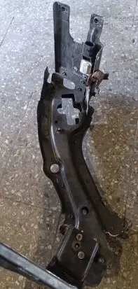 Mercedes-Benz E W211 Headlight/headlamp mounting bracket A2048173420