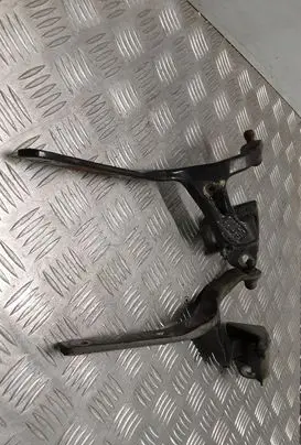 Mercedes-Benz E W211 Tailgate/trunk/boot hinge