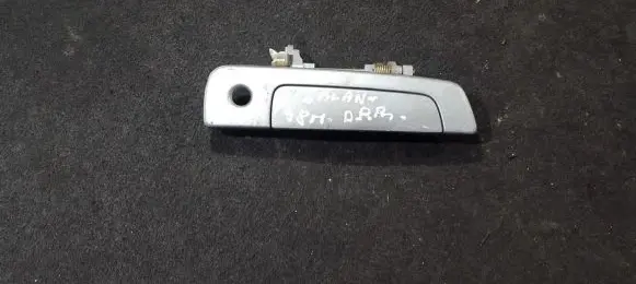 Mitsubishi Galant Front door exterior handle