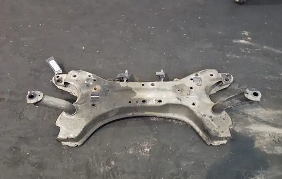 Toyota Yaris Front axle beam IMPRK1545415