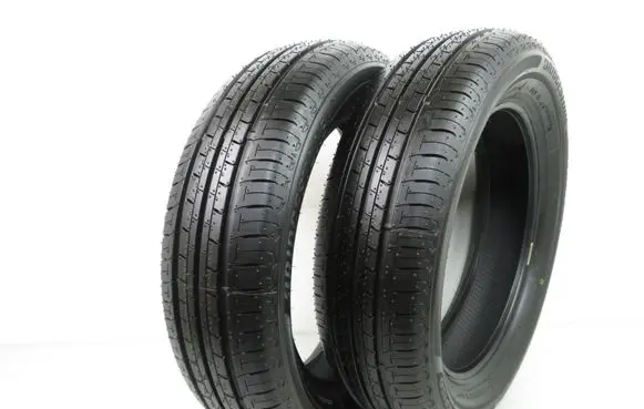 Volkswagen Golf V R16 summer tire 