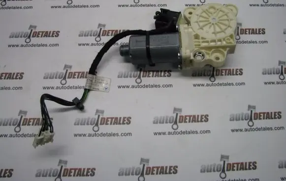 Mercedes-Benz E W211 Front door window regulator motor A2118202942
