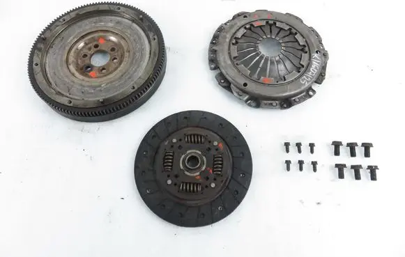 Volkswagen Polo IV 9N3 Flywheel 750522 701519 045105273