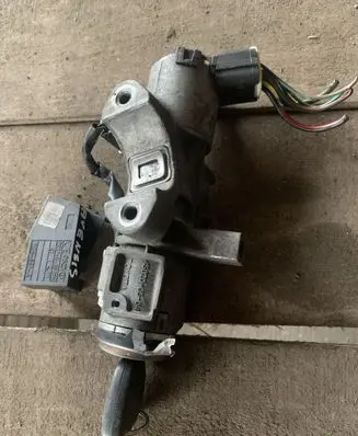 Toyota Avensis T250 Ignition lock 736661A 450200504