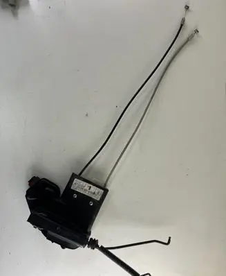 KIA Sportage Front door lock 813101F010 813101F01