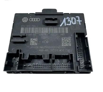 Audi A5 8T 8F Door control unit/module 8T0959793J