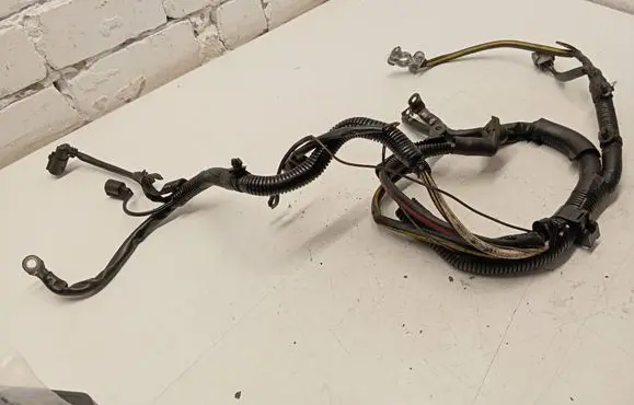Mitsubishi Grandis Negative earth cable (battery) 