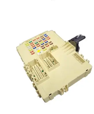 Hyundai i40 Fuse module 919503Z021
