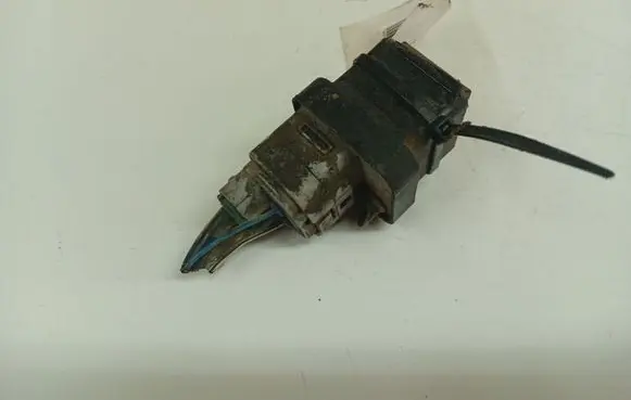 Toyota RAV 4 (XA30) Glow plug pre-heat relay 2861067010