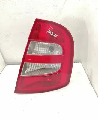 Skoda Fabia Mk1 (6Y) Rear/tail lights 6Y6945096B