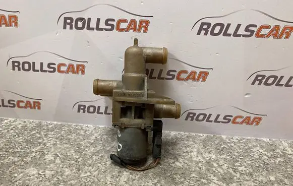 Mercedes-Benz Vito Viano W638 Coolant heater control valve 0018300684 1147412047