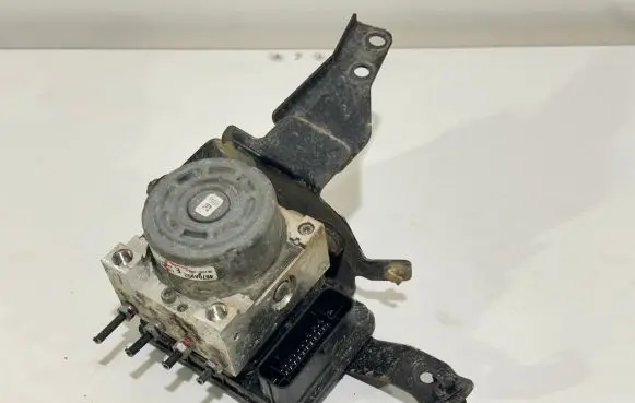 Mitsubishi Outlander ABS Pump 4670A992 06210969513