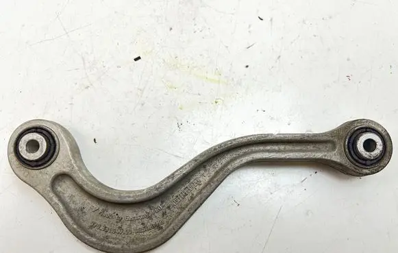 Porsche Panamera (970) Rear control arm 97033104700