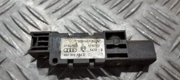 Audi A4 S4 B6 8E 8H Airbag deployment crash/impact sensor 8e0959643c 140102
