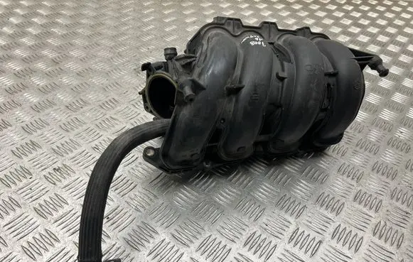 Peugeot 3008 I Intake manifold V760459780