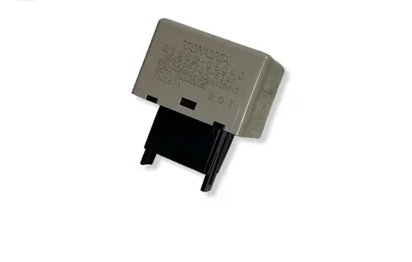 Toyota Corolla Verso AR10 Other relay 8198005040