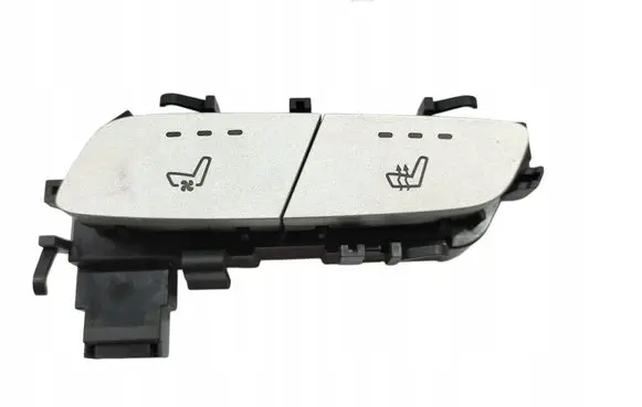 Mercedes-Benz C W205 Seat control switch A2139057602