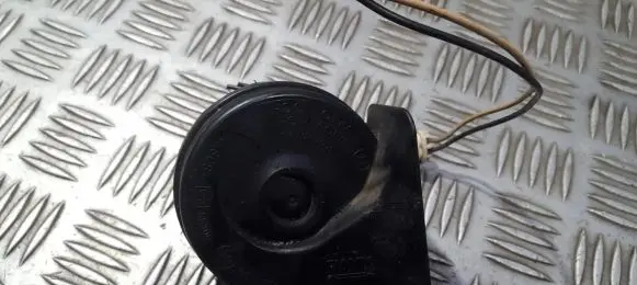 Renault Laguna II Horn signal e30055306