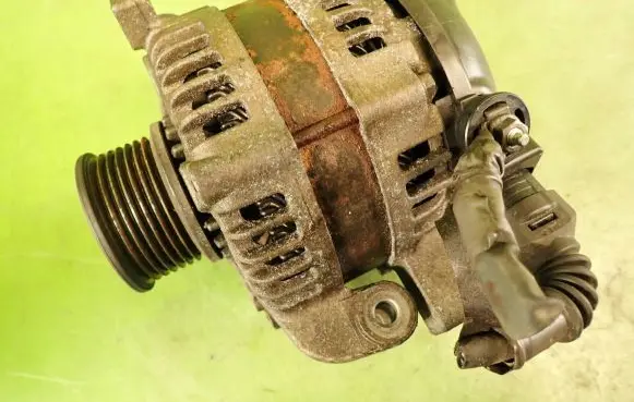 Toyota Avensis T250 Generator/alternator