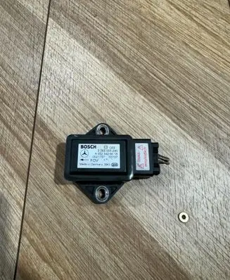 Mercedes-Benz E W211 ESP acceleration yaw rate sensor 0265005246 0021757 A0025426618