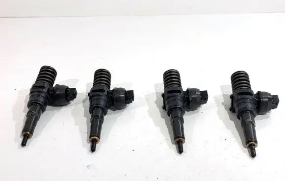 Fuel injectors set