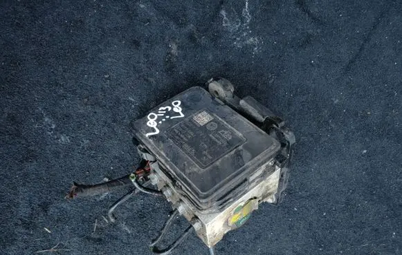 Seat Leon (5F) ABS Pump 5Q0907379A