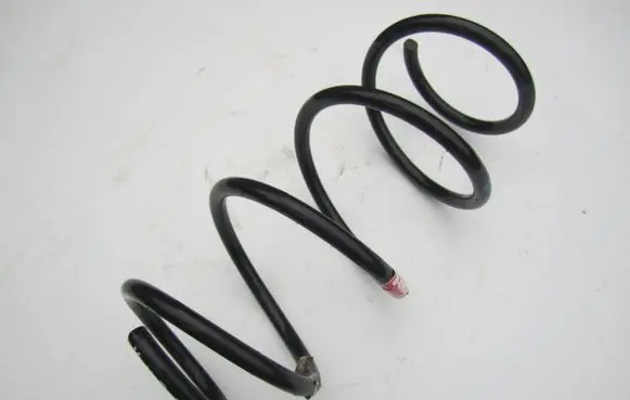 Volkswagen Taigo Front coil spring 2Q04