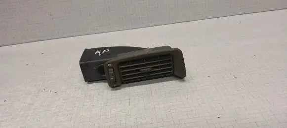 Volvo V70 Dash center air vent grill 9158448